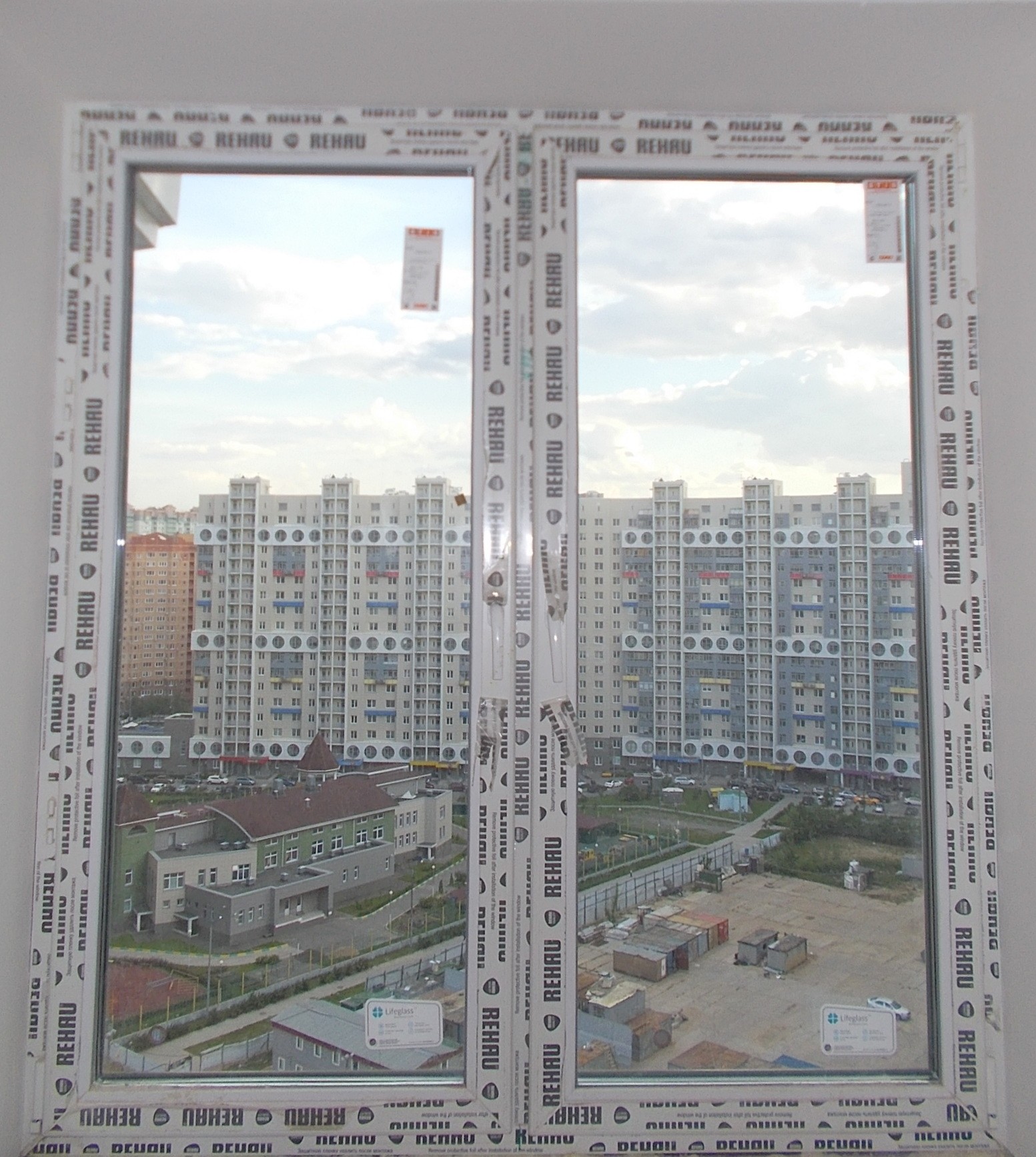Московская обл, г Красногорск, Красногорский б-р, д 25