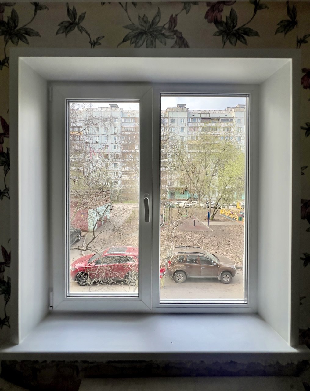 Московская обл, г Королёв, мкр Юбилейный, Школьный проезд, д 3