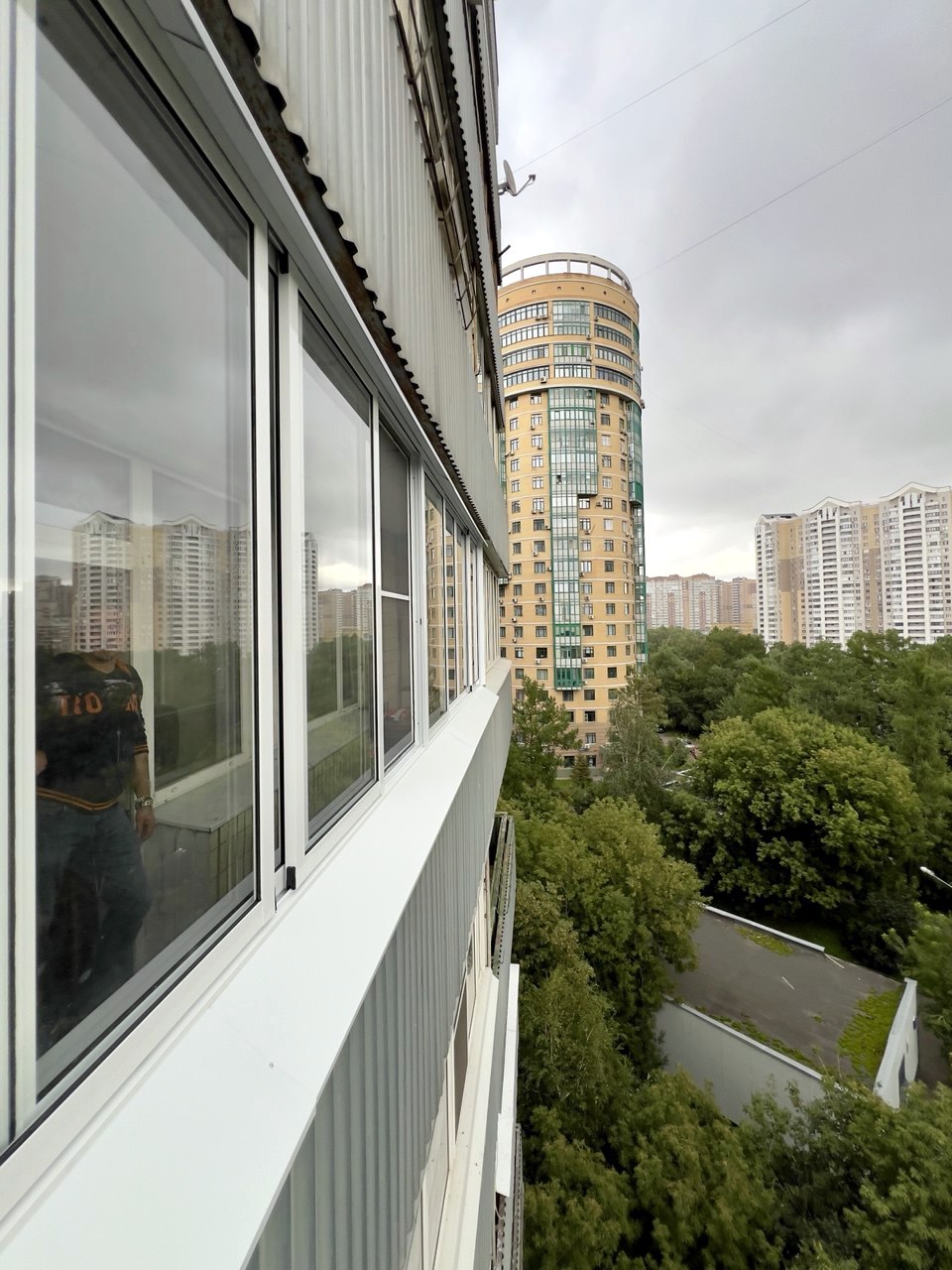 г Москва, Ленинградское шоссе, д 120