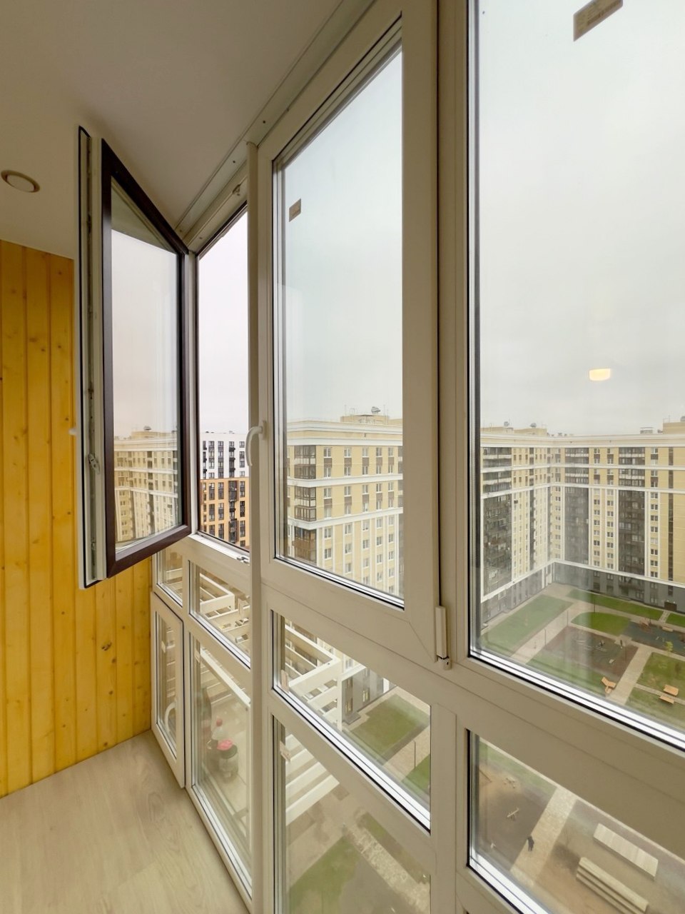 г Москва, р-н Щербинка, ул Логинова, д 5 к 1
