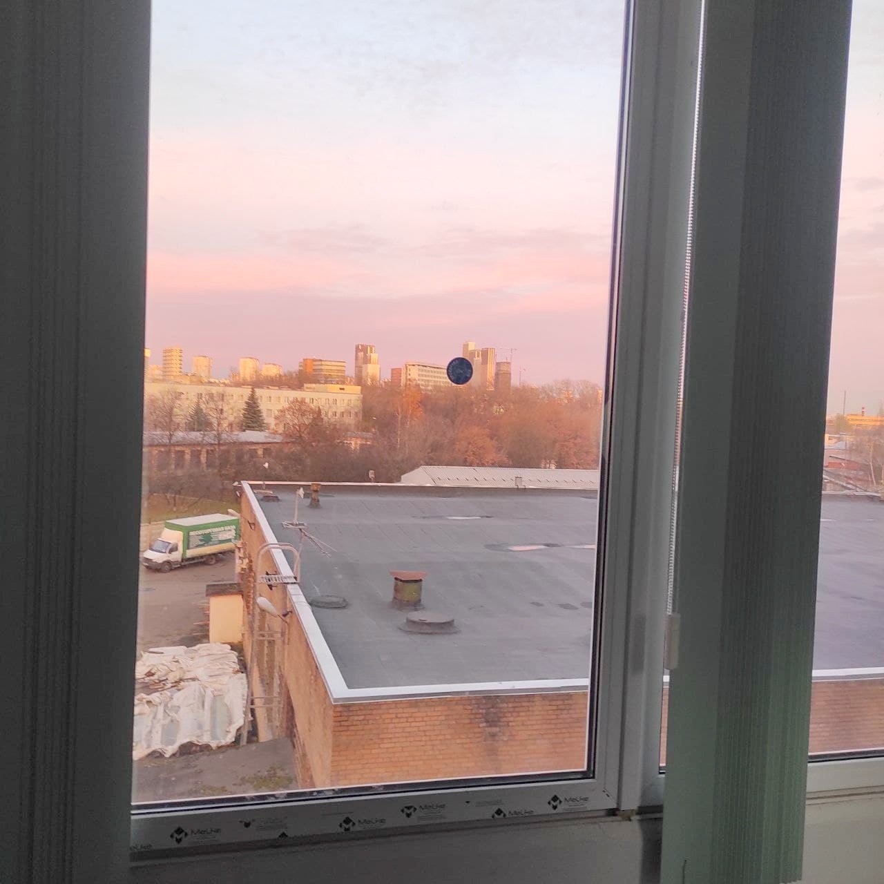 г Москва, ул Онежская, д 24 стр 1