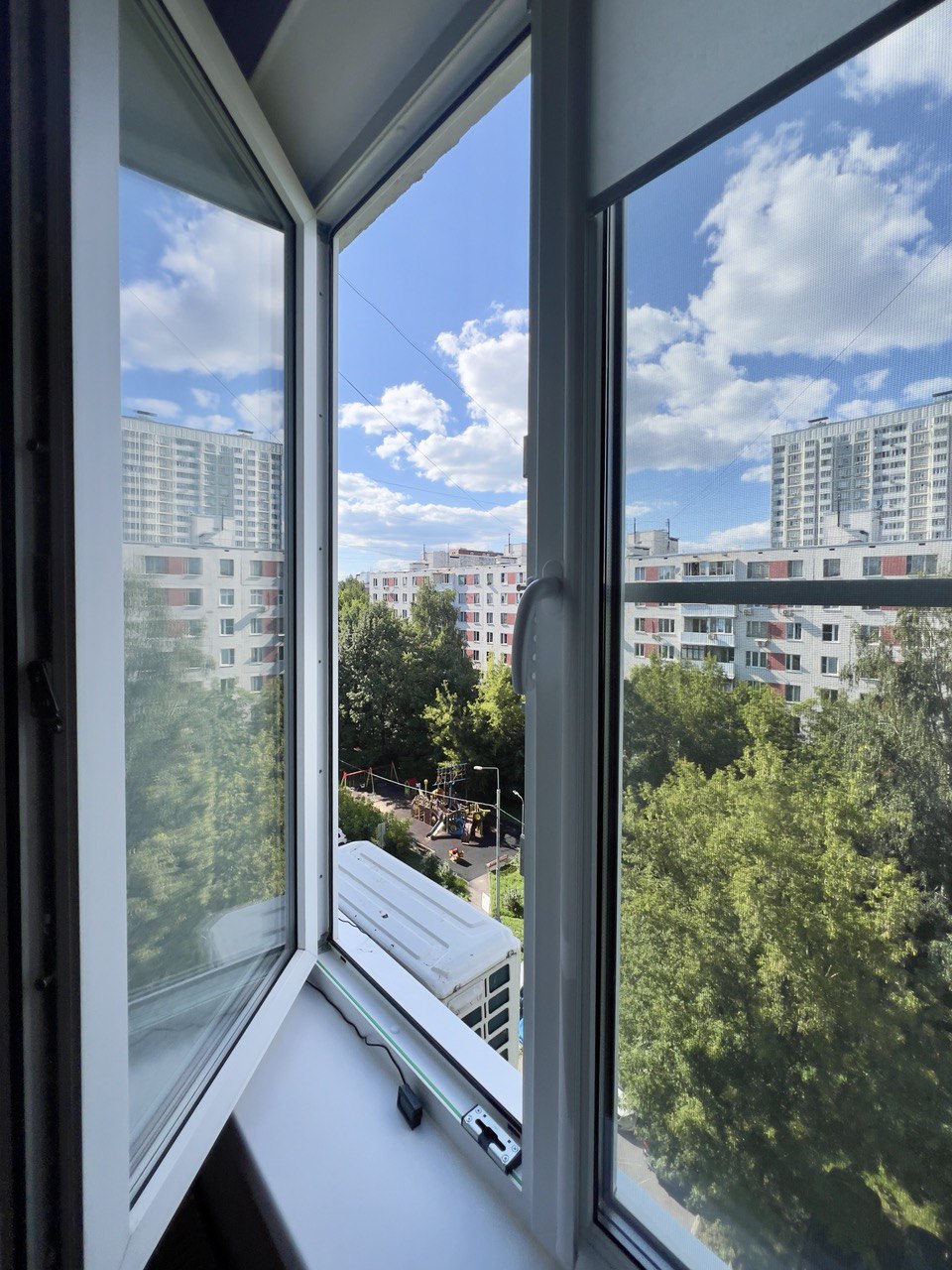 г Москва, б-р Яна Райниса, д 6 к 1