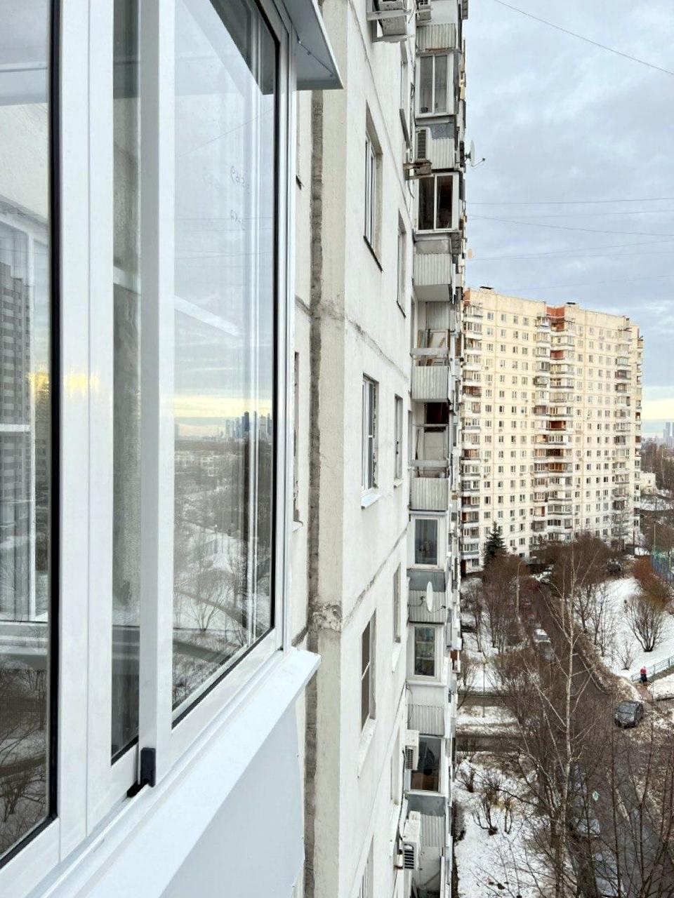 г Москва, ул Осенняя, д 22