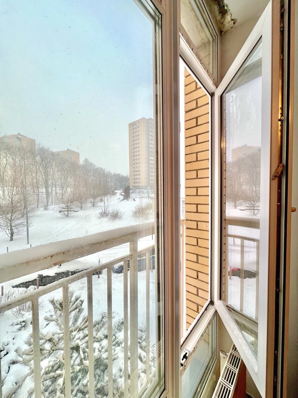 г Москва, поселение Сосенское, поселок Коммунарка, ул Бачуринская, д 8 к 1
