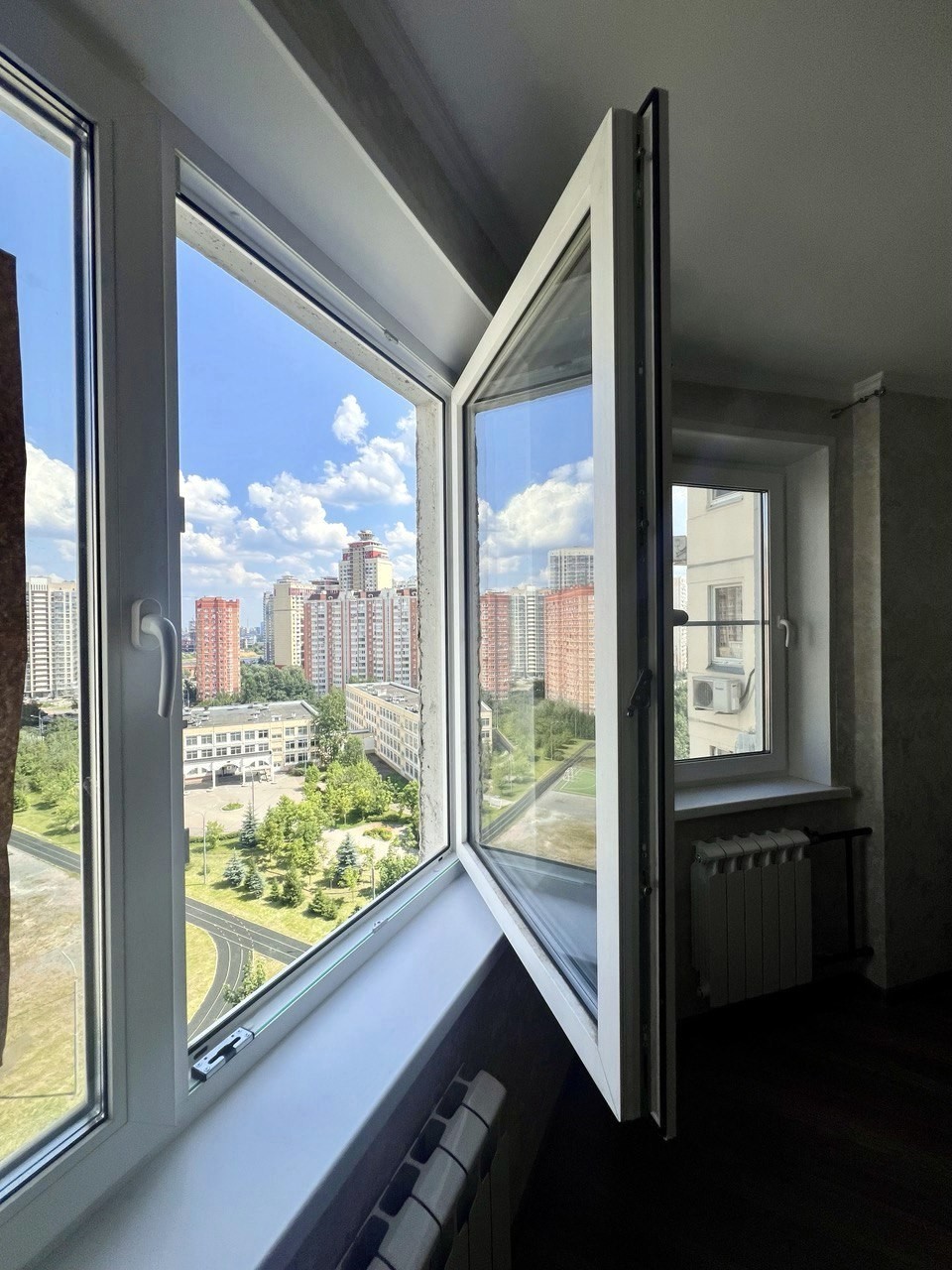 Московская обл, г Красногорск, Павшинский б-р, д 5