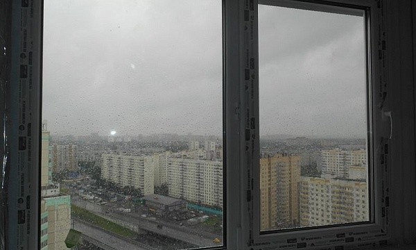 Окно с видом на город Люберцы в