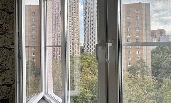 г Москва, Рублёвское шоссе, д 127