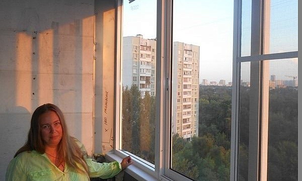 Балкон с окном на Тайнинской, 6