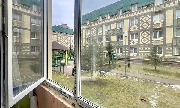 Московская обл, г Одинцово, деревня Солманово, тер МЖК Изумрудная долина, ул Лазурная, д 18