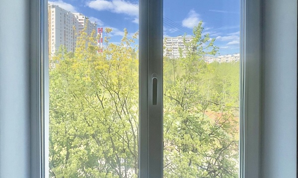 г Москва, ул Днепропетровская, д 27 к 1