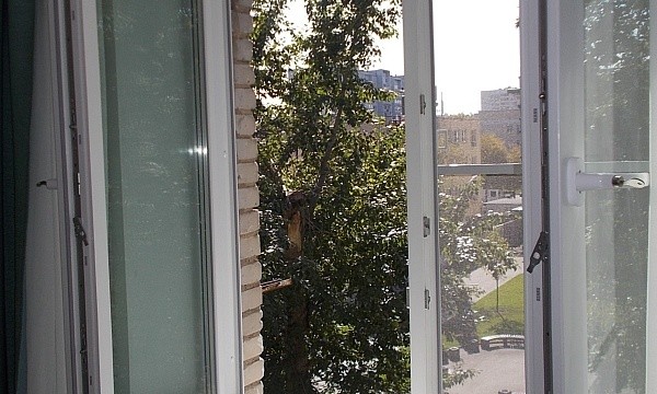 г Москва, ул Приорова, д 42