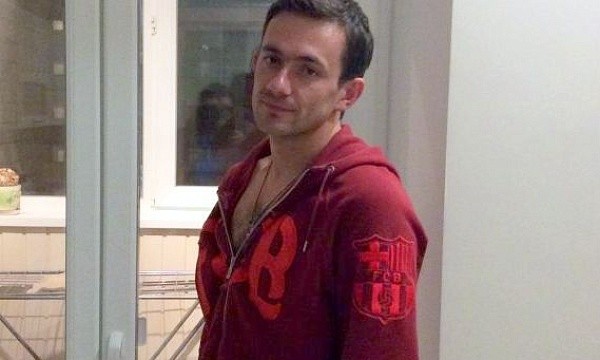 Мужчина у окна в Москве