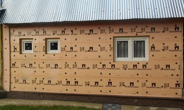 Отделка фасада дома пенопластом в Королёве